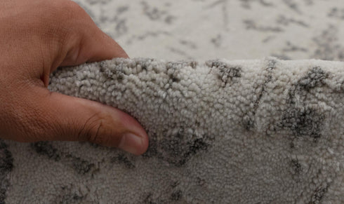 6X9 Grey Charcoal Rug Modern Style Handmade Wool Silk Touch Rug # 553(180x275 Cms.)