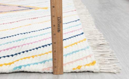 8x10 Moroccan Boucherouite Inspired Rug Soft Wool Beni Ourain Hand Knotted, No Wool Shedding. 2472